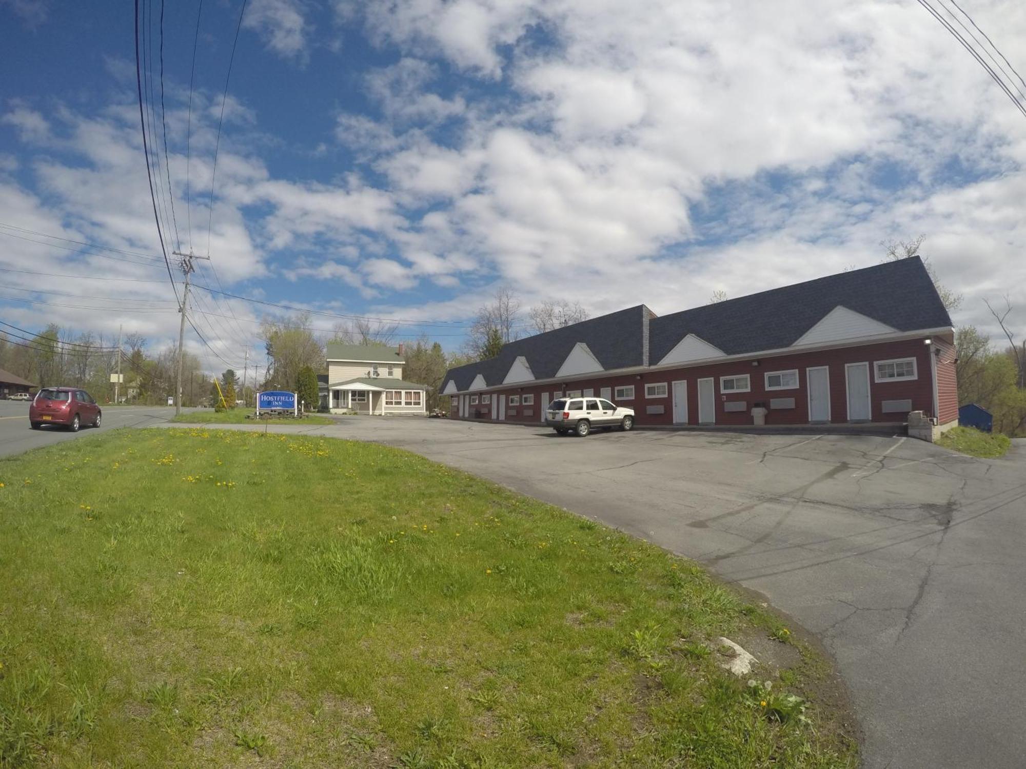 Castle Inn East Greenbush Castleton-On-Hudson Exterior photo